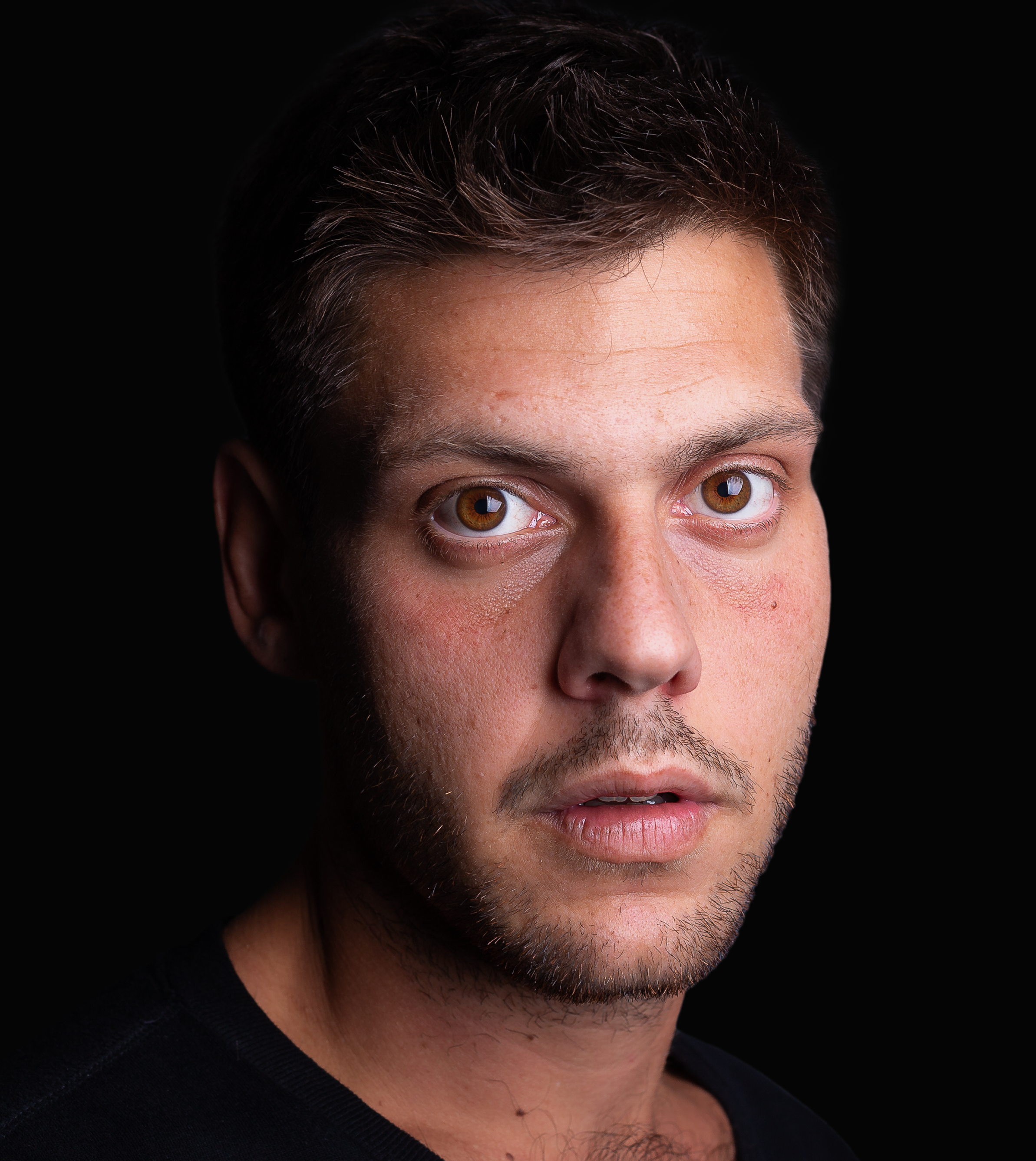 Manuel Macadamia portrait